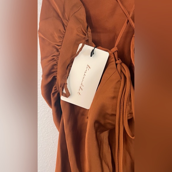 NWT Line & Dot Bronze silky mini dress size Medium - Picture 7 of 11